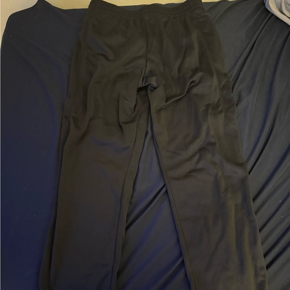 Under Armour Black Youth Sweatpants XL - Picture 2 of 5
